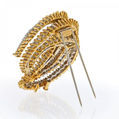 David Webb DAVID WEBB PLATINUM 18K YELLOW GOLD 12 CARAT DIAMOND CRESCENT BROOCH