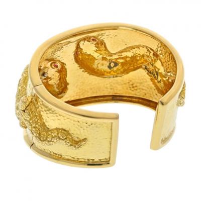 David Webb DAVID WEBB PLATINUM 18K YELLOW GOLD DOUBLE SNAKE TEXTURED CUFF BRACELET