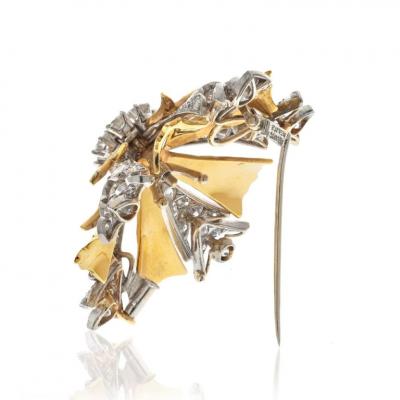 David Webb DAVID WEBB PLATINUM 18K YELLOW GOLD SNOWFLAKE SYLE DIAMOND HERALDIC BROOCH