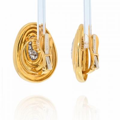 David Webb DAVID WEBB PLATINUM 18K YELLOW GOLD TEXTURED GOLD AND DIAMOND EARRINGS