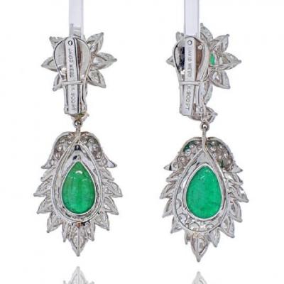 David Webb DAVID WEBB PLATINUM 1970S GREEN EMERALD AND DIAMOND HANGING EARRINGS