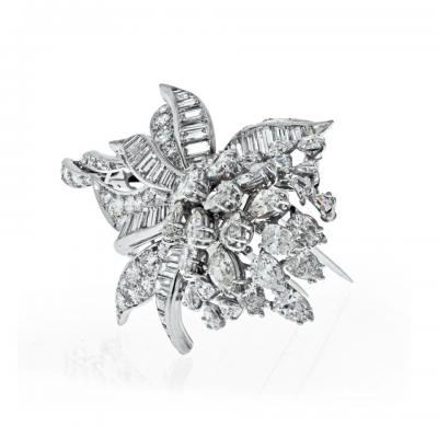 David Webb DAVID WEBB PLATINUM 21 00 CARATS 1960S DIAMOND FLORAL BROOCH