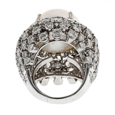 David Webb DAVID WEBB PLATINUM DIAMOND AND SOUTH SEA PEARL COCKTAIL RING