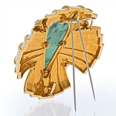 David Webb DAVID WEBB WHITE ENAMEL AND MALACHITE MALTESE CROSS BROOCH