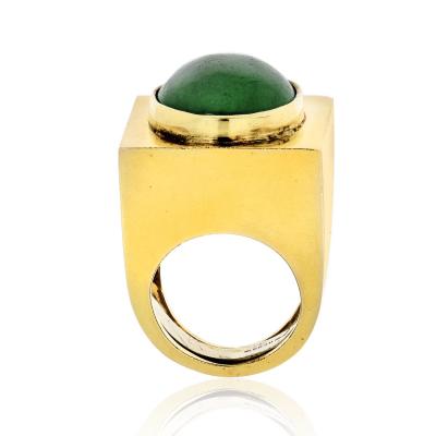 David Webb David Webb 18K Gold Large Chunky Jade Ring