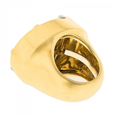 David Webb David Webb 18K Yellow Gold Black And White Enamel Diamond Ring