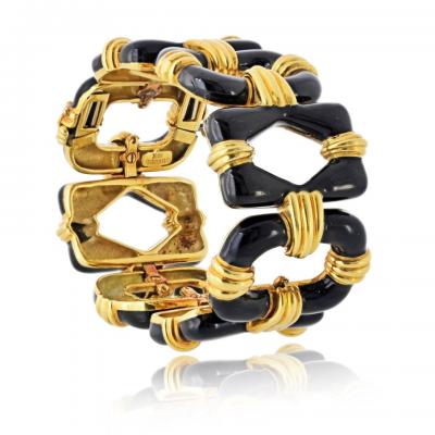 David Webb David Webb 18K Yellow Gold Black Enamel Open Link Bracelet