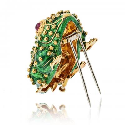 David Webb David Webb 18K Yellow Gold Frog With Ruby Eyes Brooch