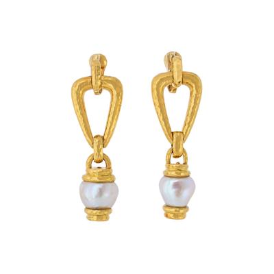 David Webb David Webb 18K Yellow Gold Pearl Drop Pendulum Earrings