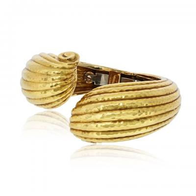 David Webb David Webb 18K Yellow Gold Scroll Crossover Fluted Bracelet