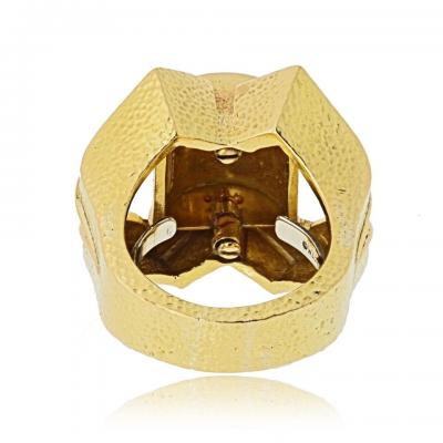 David Webb David Webb 18K Yellow Gold Sculptural Ring