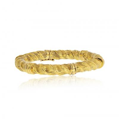 David Webb David Webb 18K Yellow Gold Textured Twist Bangle Bracelet