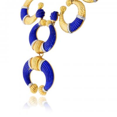 David Webb David Webb Crescent Platinum 18K Yellow Gold Carved Lapis Lazuli Necklace