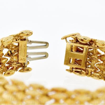 David Webb David Webb Flexible 18K Yellow Gold Textured One Line Multi Gold Link Bracelet