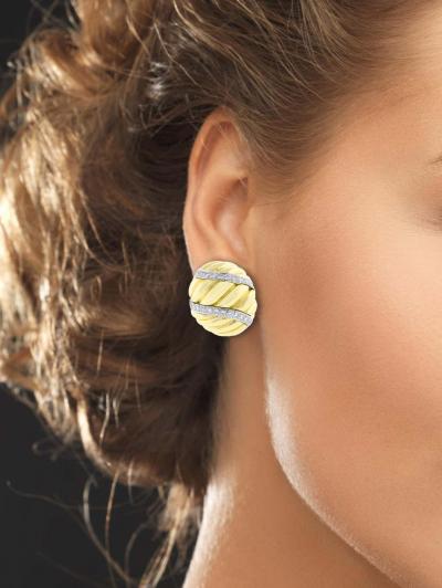 David Webb David Webb Large Fluted Diamond Earrings