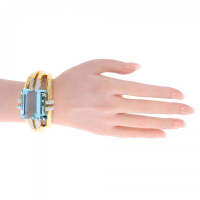 David Webb David Webb Notre Dame 18K Yellow Gold Aquamarine And Diamond Bracelet