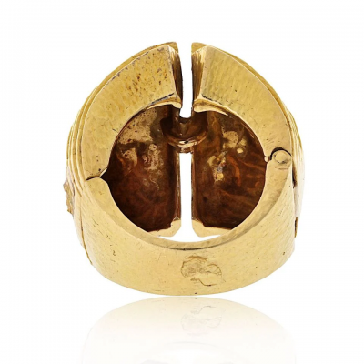 David Webb David Webb Platinum 18K Yellow Gold With Bark Finish Estate Step Ring