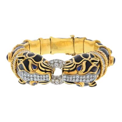 David Webb PLATINUM 14K YELLOW GOLD DOUBLE LION BLACK ENAMEL SAPPHIRE EYES DIAMONDS