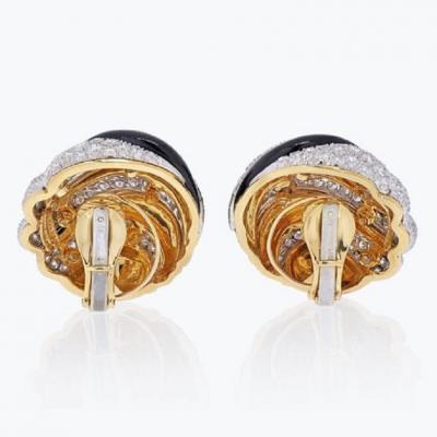 David Webb PLATINUM 18K YELLOW GOLD BLACK ENAMEL AND DIAMOND ROUND CLIP EARRINGS