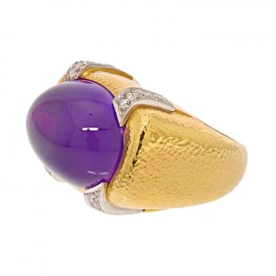 David Webb PLATINUM 18K YELLOW GOLD CABOCHON AMETHYST AND DIAMOND COCKTAIL RING