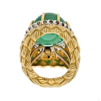 David Webb PLATINUM 18K YELLOW GOLD CABOCHON GREEN EMERALD AND DIAMOND TEXTURED RING