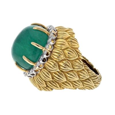 David Webb PLATINUM 18K YELLOW GOLD CABOCHON GREEN EMERALD AND DIAMOND TEXTURED RING