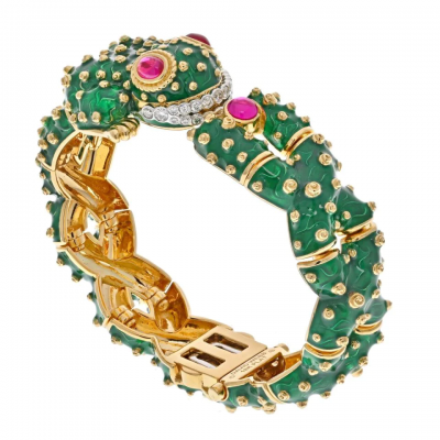 David Webb PLATINUM 18K YELLOW GOLD GREEN ENAMEL DIAMOND AND RUBY FROG BRACELET