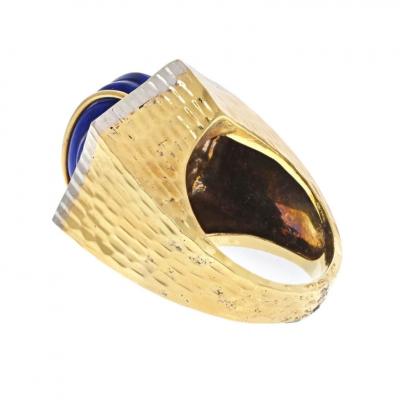 David Webb PLATINUM 18K YELLOW GOLD HAMMERED FINISH CARVED LAPIS AND DIAMOND FRAME RING