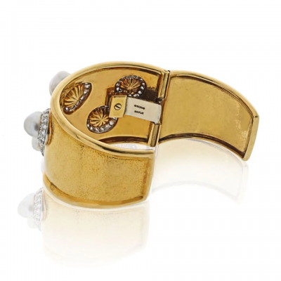 David Webb Platinum 18K Yellow Gold Hammered Diamond And Baroque Pearl Cuff Bracelet