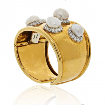 David Webb Platinum 18K Yellow Gold Hammered Diamond And Baroque Pearl Cuff Bracelet
