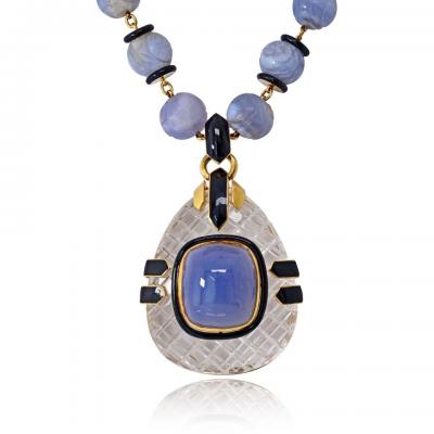 David Webb Vintage 18K Yellow Gold Purple Chalcedony Carved Beads Rock Crystal Necklace
