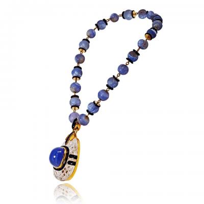 David Webb Vintage 18K Yellow Gold Purple Chalcedony Carved Beads Rock Crystal Necklace