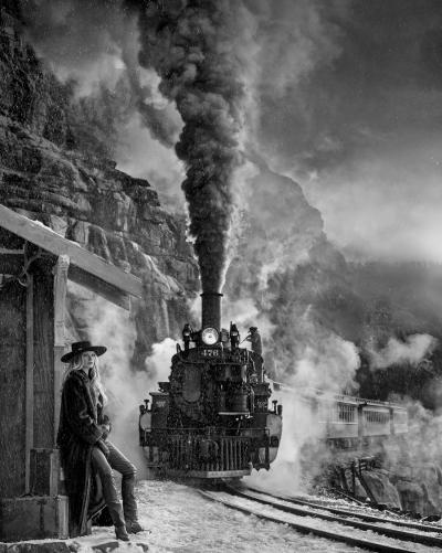 David Yarrow The Robbers 12 