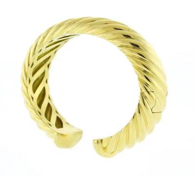 David Yurman DAVID YURMAN 18KT YELLOW GOLD GROOVED WIDE BANGLE