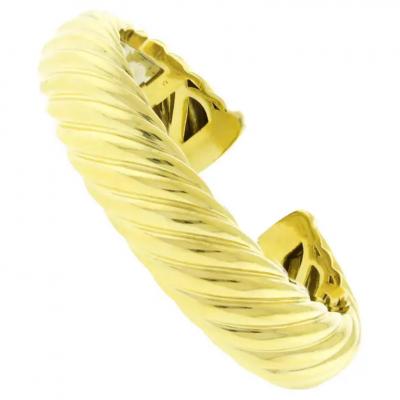 David Yurman DAVID YURMAN 18KT YELLOW GOLD GROOVED WIDE BANGLE