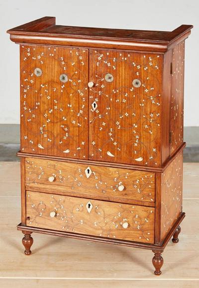 Decorative Tabletop Stationery Cabinet