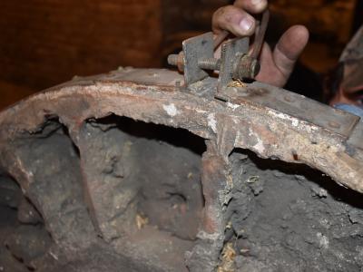 Della Robbia Large Della Robbia Style glazed Terracotta Tondo Decorative Wall Sculpture