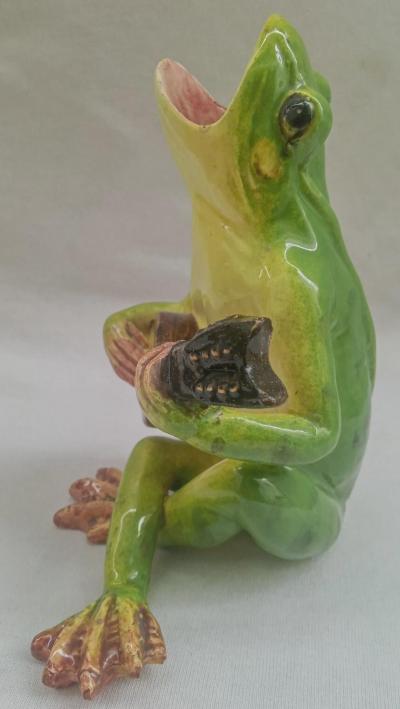Delphin Massier Palissy majolica Frog Massier pay attention to the size of the piece