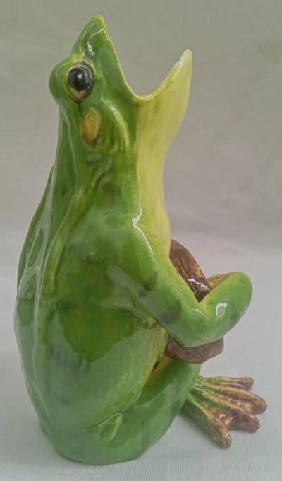Delphin Massier Palissy majolica Frog Massier pay attention to the size of the piece