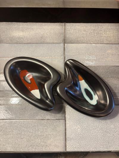 Denise Peter Orlando pair of pocket trays by Orlando Peter Circa 1960s Vallauris