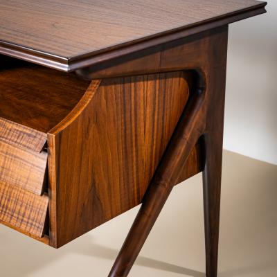 Desk Italy Mid 20th Century SKU 123 0226