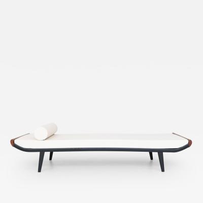 Dick Cordemeijer Dick Cordemeijer Cleopatra daybed in linen Auping The Netherlands 1954