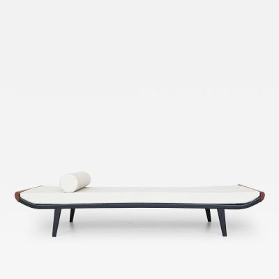 Dick Cordemeijer Dick Cordemeijer Cleopatra daybed in wool Auping The Netherlands 1954