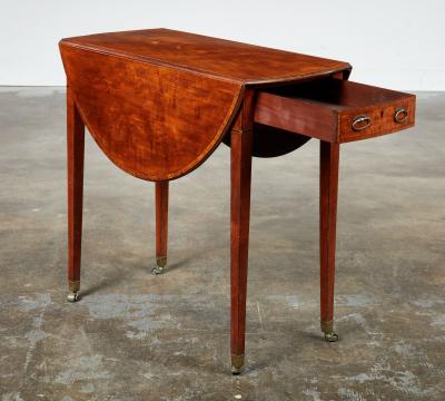Diminutive Georgian Satinwood Pembroke Table
