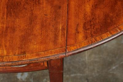 Diminutive Georgian Satinwood Pembroke Table