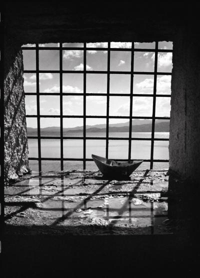 Dimitris Yeros Window of the old thermal bath