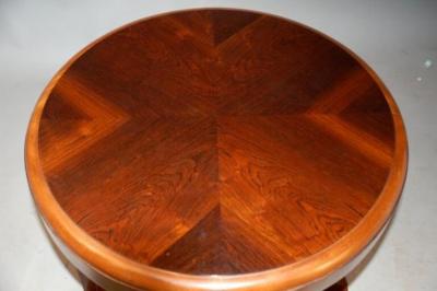 Djo Bourgeois side table