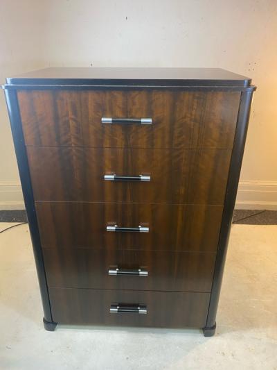 Donald Deskey ART DECO CHEST OF DRAWERS IN THE MANNER OF DONALD DESKEY