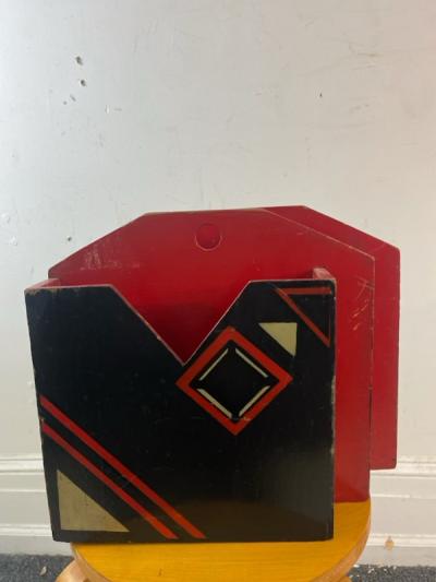 Donald Deskey RARE ART DECO MAGAZINE RACK IN THE MANNER OF DONALD DESKEY