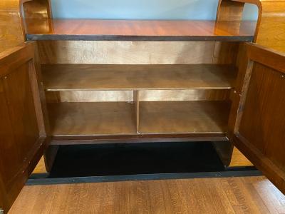 Donald Deskey RARE EXCEPTIONAL MODERNIST ART DECO SIDEBOARD IN THE MANNER OF DONALD DESKEY